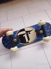 Mini Skate / Skateboard 