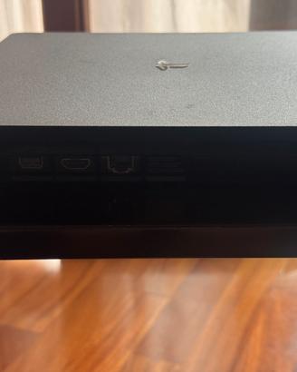 PS4  (500giga) + GIOCHI (no joystick)