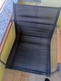 Tavolo e sedia da fuori