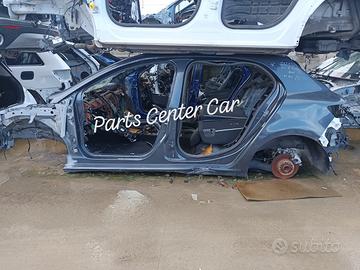 Scocca per taglio lamiera renault megane