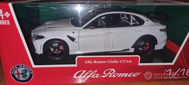 Alfa Romeo GTAM Burago scal 1/18