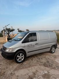 Furgone funebre vito 2001