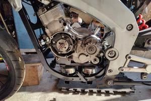 Culla per montare motori da KART su Aprilia RS4