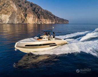 INVICTUS GT 320 nuova e disponibile (natante)