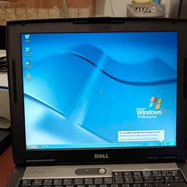 Notebook dell latitude D520 xp pro
