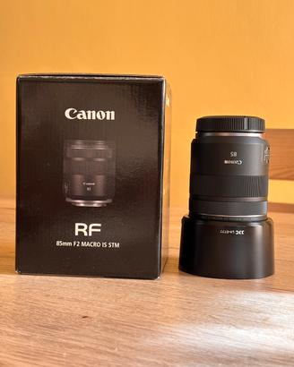 Canon RF 85mm F2