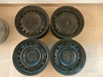 Cerchi in ferro da 16" attacco Opel