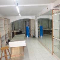 arredamento per negozio