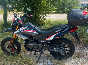 Moto 125 keeway txm 2019