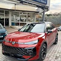 Volkswagen T-Roc 1.5 eTSI ACT 150 CV DSG R-Line