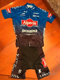 Completo ciclismo UCI WorldTeam Alpecin deceuninck