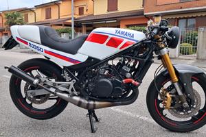 RD350R cafe racer