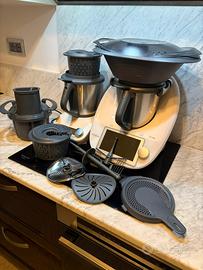 Bimby tm6 con friend e accessori