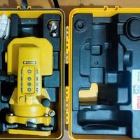 STAZIONE TOTALE TOPCON GTS- 3B  20cc+ASTA E PRISMA