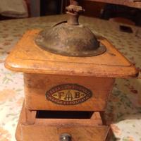 macinino ,intorno inizio anni 50