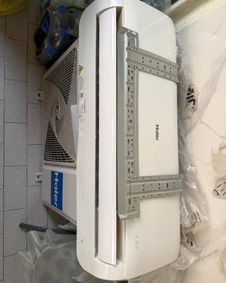 Condizionatore Haier 12.000 tbu