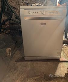 Lavastroviglie Hotpoint ariston
