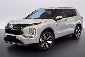 Mitsubishi Outlander PHEV 2.4L PHEV INTENSE