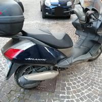 Aprilia Atlantic  condizioni perfette + Bauletto