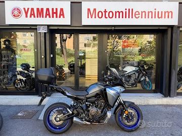 YAMAHA TRACER 7