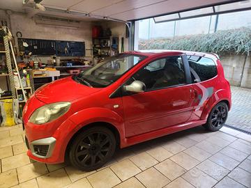 Renault Twingo RS 133 CV