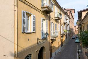 2 LOCALI A SALUZZO
