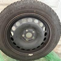 Cerchi in ferro più Gomme Auto invernali