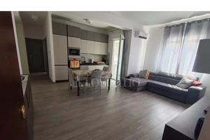 3 vani 90mq tot.ristrutturato + posto auto 