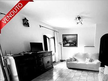 Villa a schiera Opi [cod. rif5917725VRG]