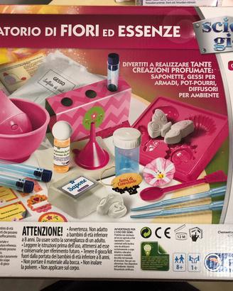 Crea fiori ed essenze