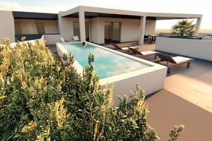 Attico esclusivo con piscina privata e terrazza