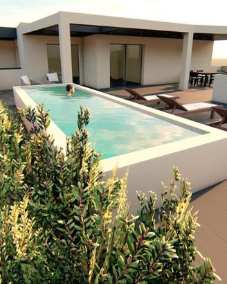Attico esclusivo con piscina privata e terrazza