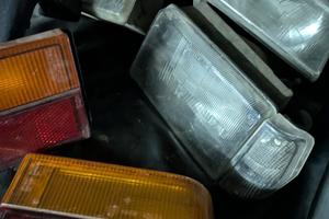 fanali anteriori e posteriori, lancia Prisma Delta