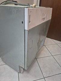 lavastoviglie indesit