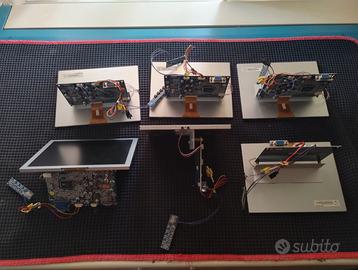 MONITOR LCD 8 pollici (lotto di 6 LCD)