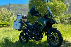 Benelli Trk 702 x