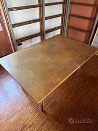 tavolo da pranzo/scrivania