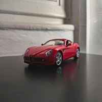 Modellino 1:32 Alfa Romeo 8C Competizione
