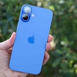 📱 iPhone 17 256GB Blu – Come nuovo + Cover Spigen