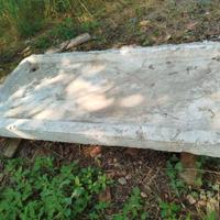 Lavandino in pietra antico