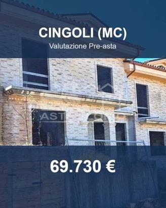 Immobile in asta di 240 m² con box auto a Cingoli