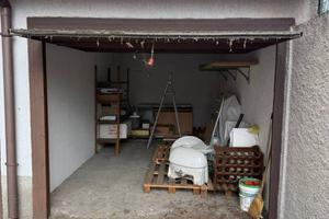 Box / Garage di 16 m² a Solaro