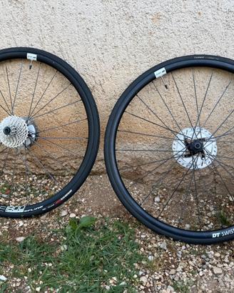Ruote Complete Bici Corsa DT SWISSE Spline