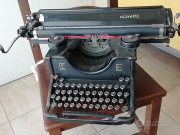 macchina da scrivere Olivetti M40 