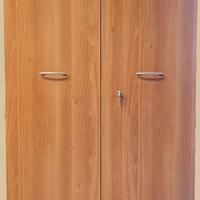ARMADI IN LEGNO PER UFFICIO
