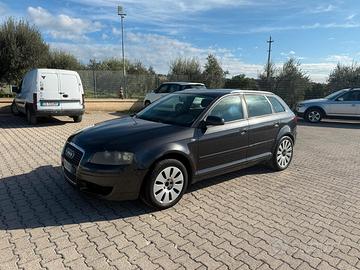 Audi A3 SPB 1.9 TDI 105cv 5 Porte / RENAULT CLIO 1