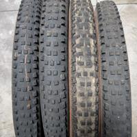 n° 4 copertoni MTB Schwalbe Magic Mary