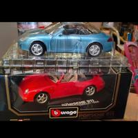 Lotto di due modellini Burago Scala 1 18 Porsche 