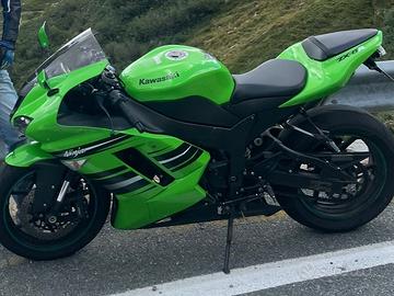 Kawasaki ninja zx6r