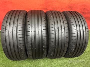 215 55 17 Gomme Estive 90-99% GoodYear 215 55 R17